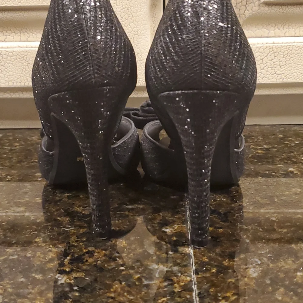 EUC Black glittery high heels. - Picture 3 of 5